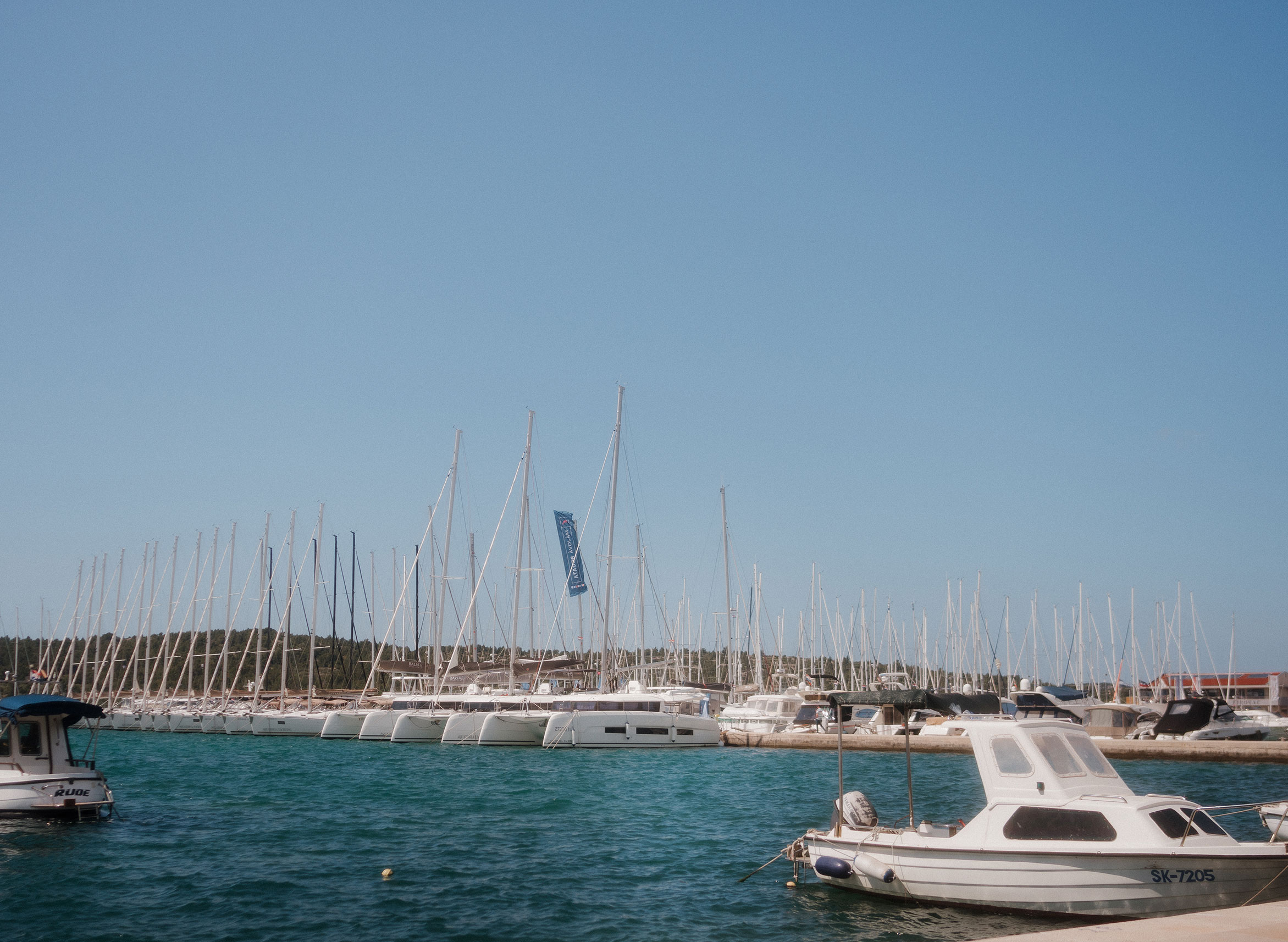 kapit&aacute;nom na sk&uacute;&scaron;ku